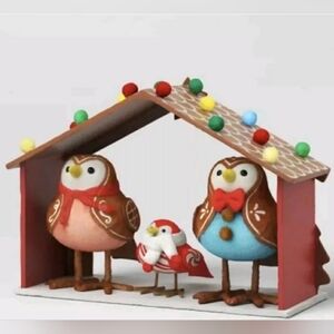 2023 Featherly Friends Wondershop Birds Gingerbread House